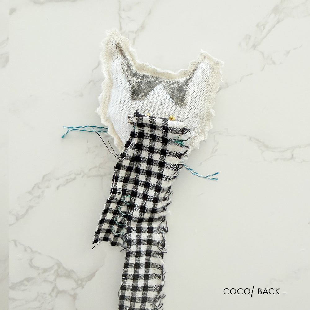 BLACK & WHITE CATS|ブローチ付きリバーシブル2WAYバッグ