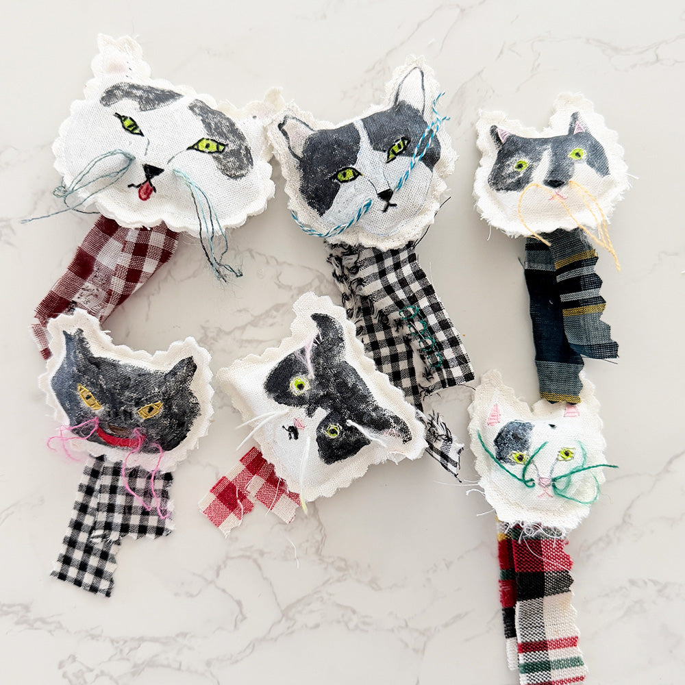 BLACK & WHITE CATS｜ブローチ付きリバーシブル2WAYバッグ