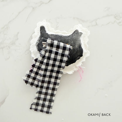 BLACK & WHITE CATS｜ブローチ付きリバーシブル2WAYバッグ